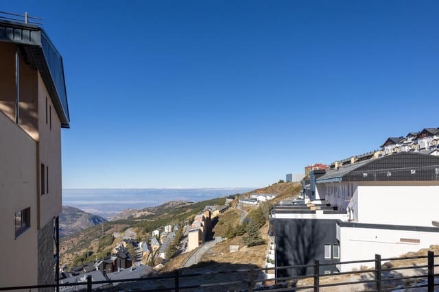 Apartamento de 1 habitación en Sierra Nevada, Monachil en venta con garaje - 150.000 € (Ref: 9434523)