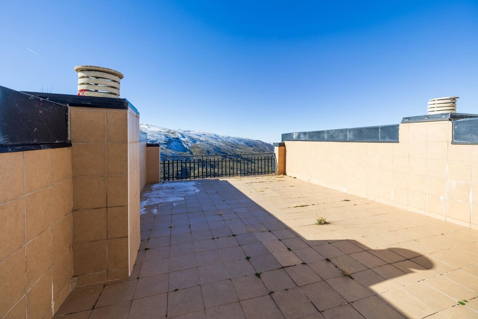 1 bedroom Apartment for sale in Sierra Nevada with garage - € 150,000 (Ref: 9434523)