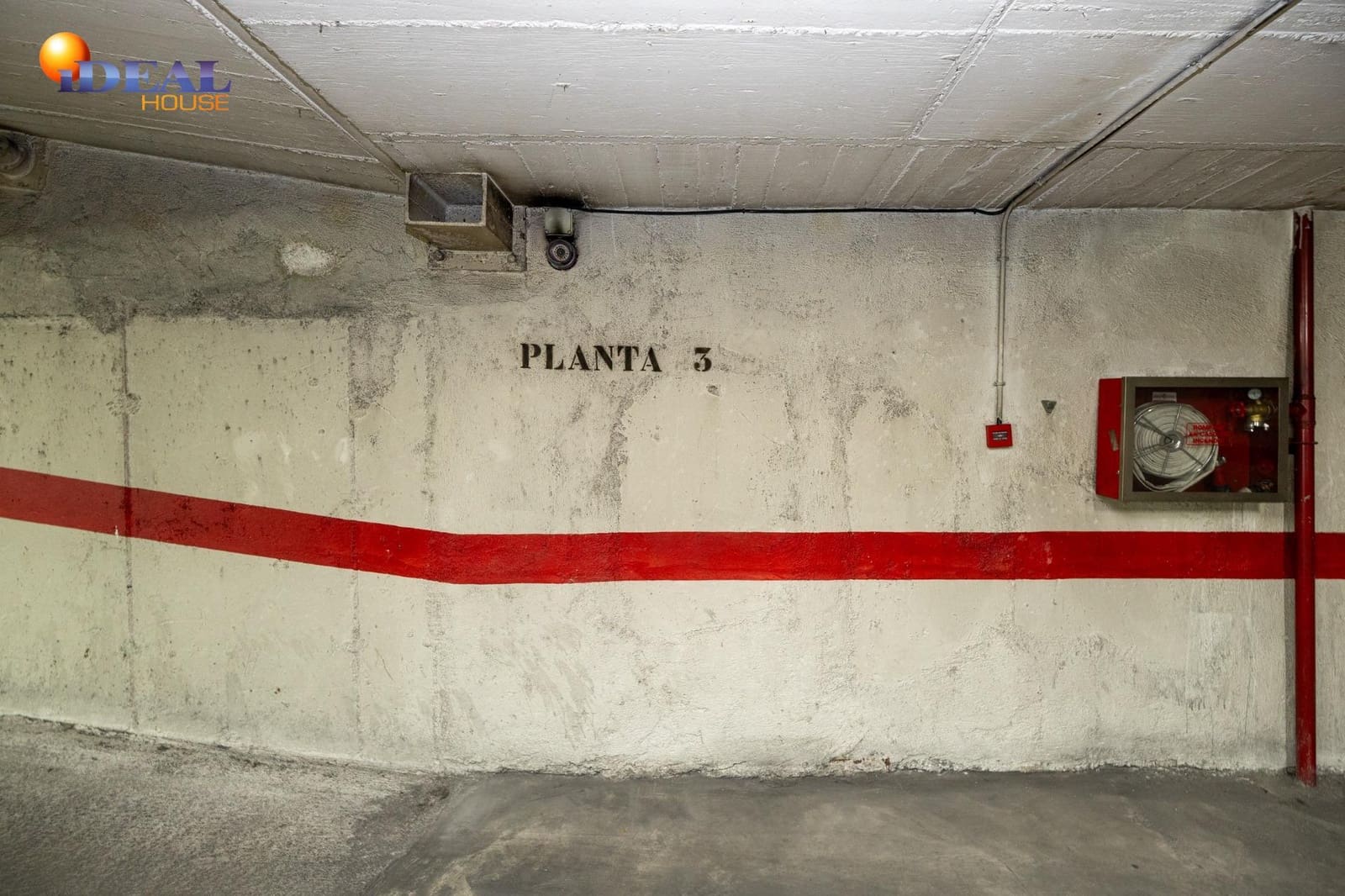 Garage for sale in Granada city - € 22,000 (Ref: 9434528)