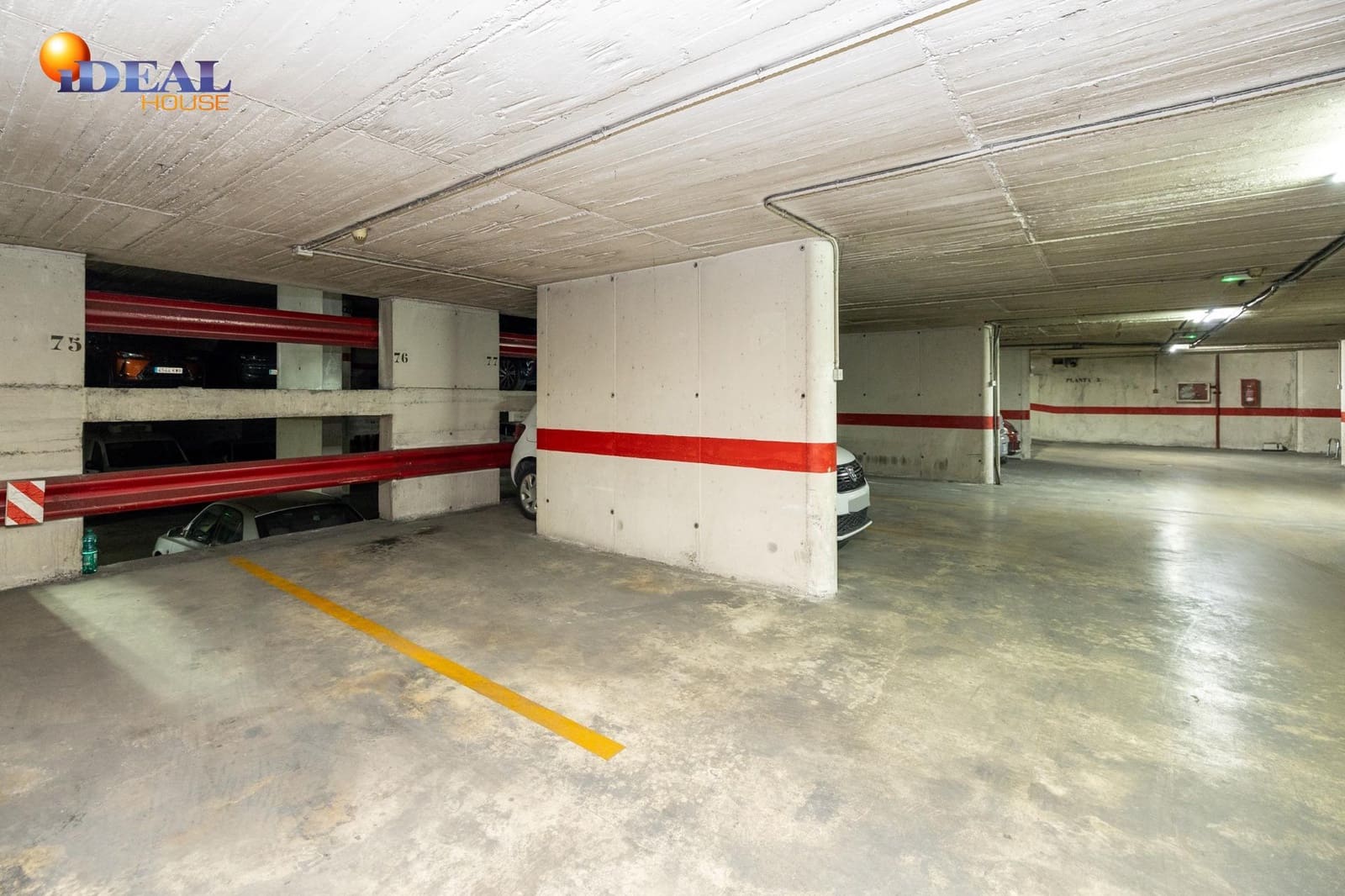 Garage for sale in Granada city - € 22,000 (Ref: 9434528)