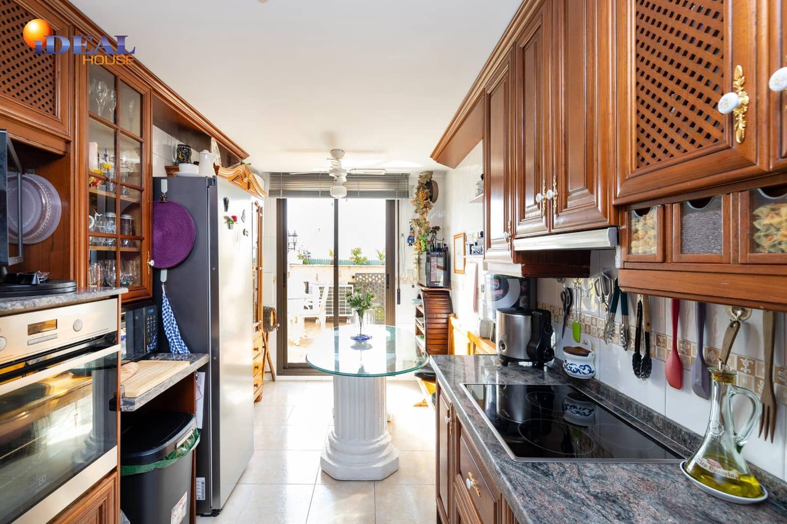 Ático de 4 habitaciones en Granada ciudad en venta con garaje - 585.000 € (Ref: 9434529)