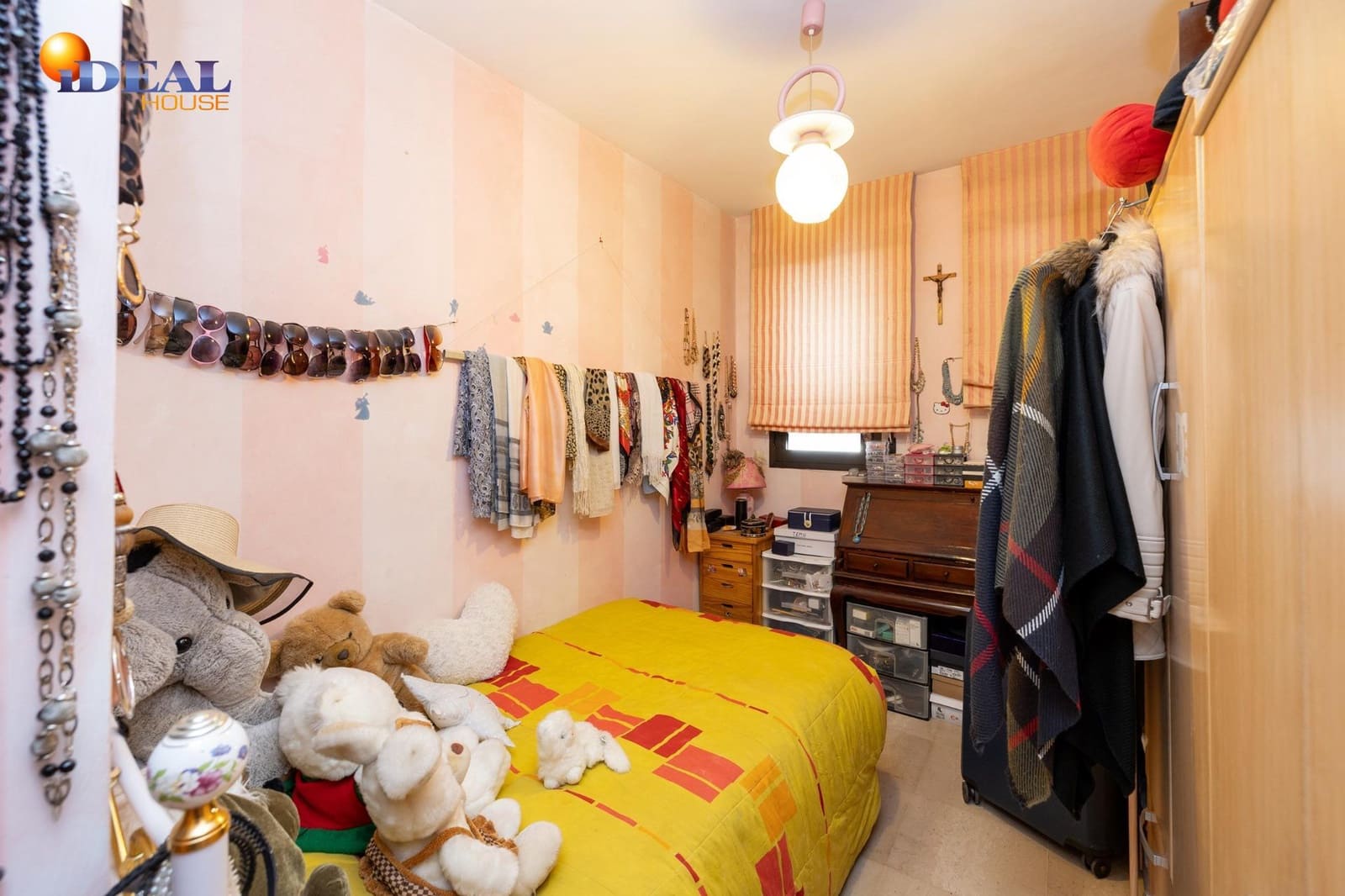 Ático de 4 habitaciones en Granada ciudad en venta con garaje - 585.000 € (Ref: 9434529)