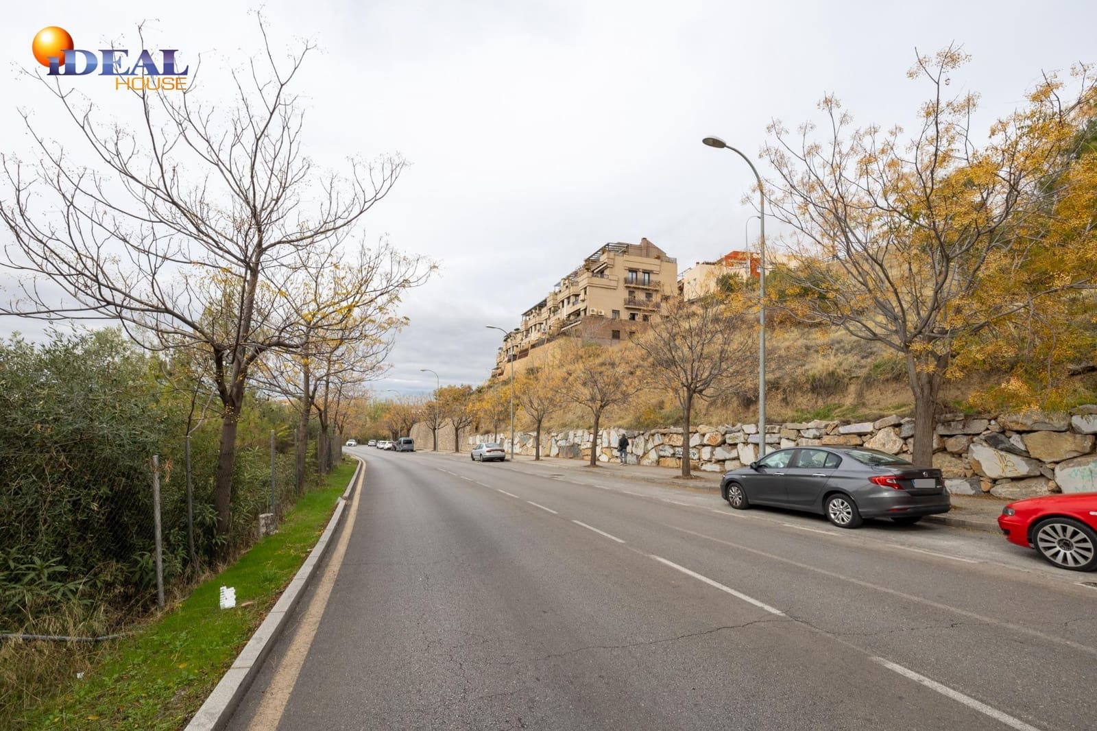 Ático de 4 habitaciones en Granada ciudad en venta con garaje - 585.000 € (Ref: 9434529)