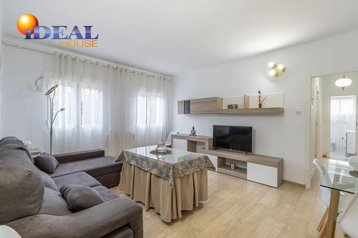 2 bedroom Flat for sale in Granada city - € 209,000 (Ref: 9434530)