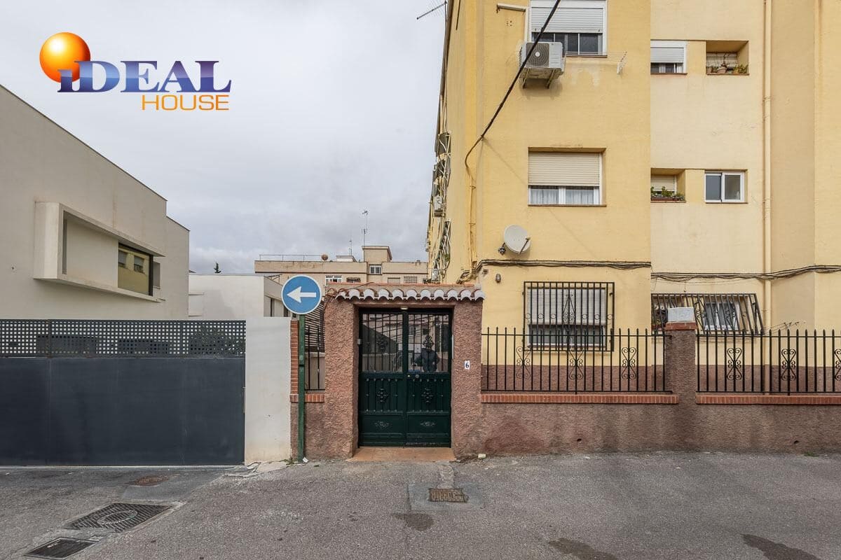 2 bedroom Flat for sale in Granada city - € 209,000 (Ref: 9434530)