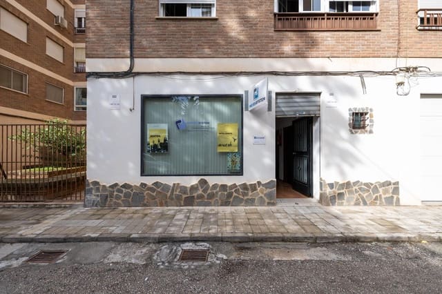 Kaupallinen myytävänä paikassa Zaidin, Granada kaupunki - 98 000 € (Ref: 9434531)