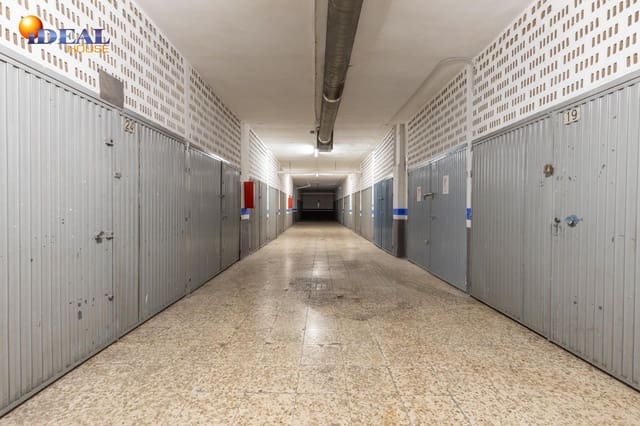 Garage for sale in Granada city - € 28,000 (Ref: 9434534)