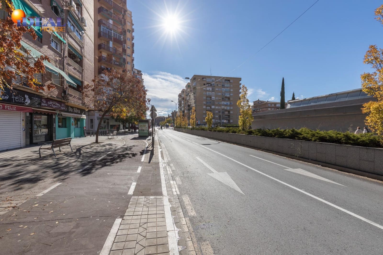 Garage for sale in Granada city - € 28,000 (Ref: 9434534)