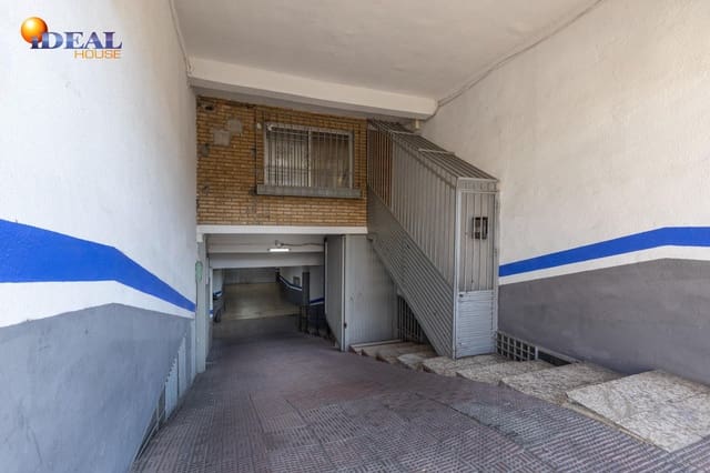 Garage for sale in Granada city - € 28,000 (Ref: 9434534)