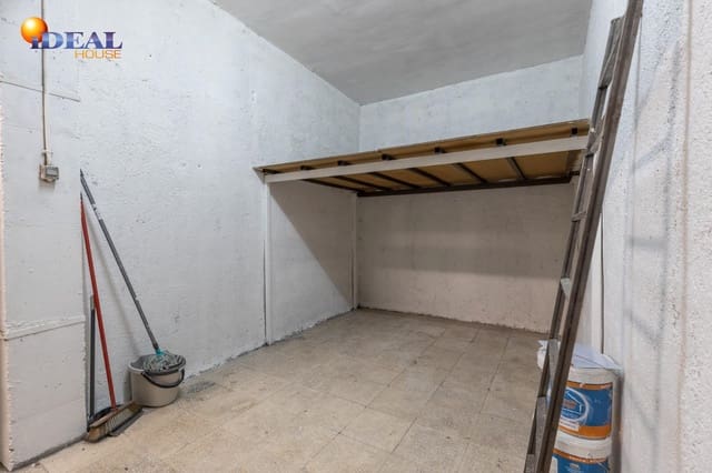 Garage for sale in Granada city - € 25,000 (Ref: 9434535)