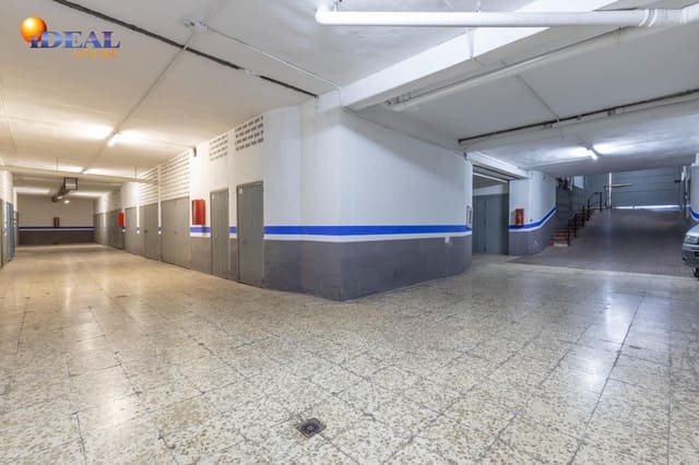 Garage for sale in Granada city - € 25,000 (Ref: 9434535)