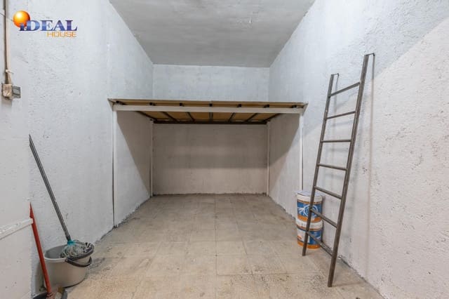 Garage for sale in Granada city - € 25,000 (Ref: 9434535)