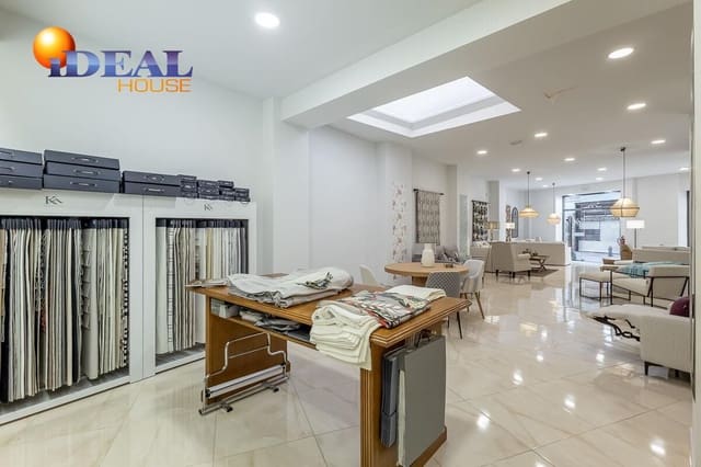 Commercial for sale in Centro, Granada city - € 875,000 (Ref: 9434536)