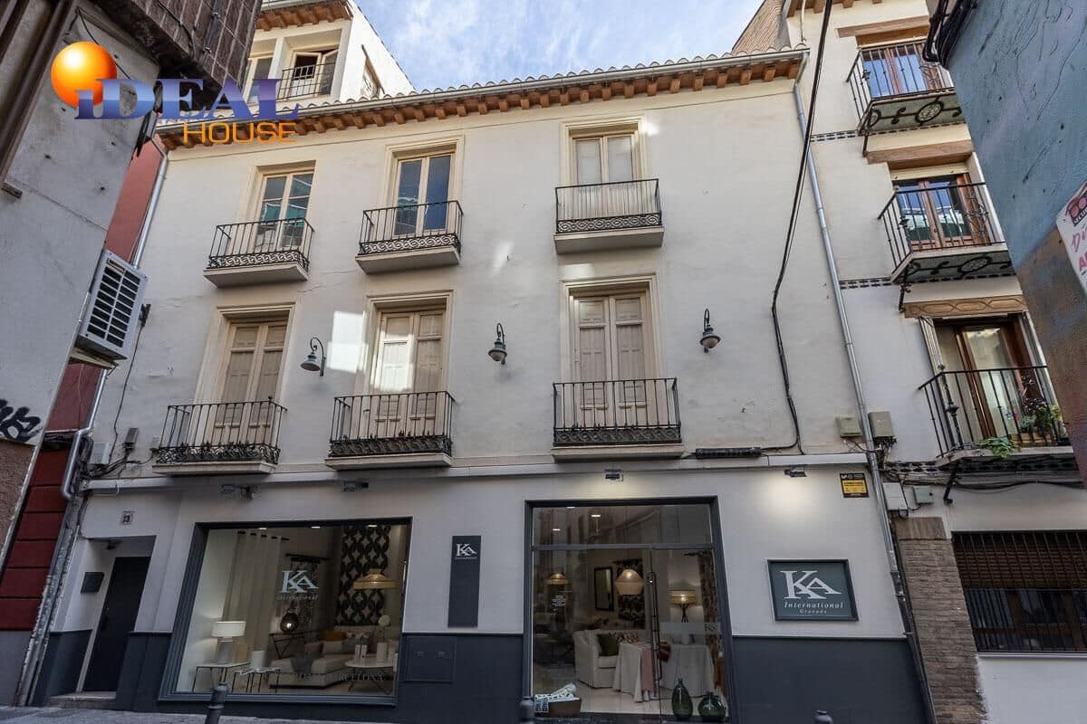 Commercial for sale in Granada city - € 875,000 (Ref: 9434536)