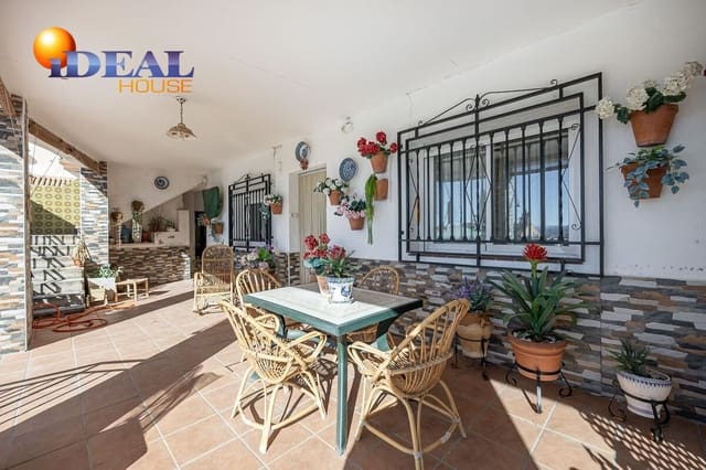 3 slaapkamer Rijtjeshuis te koop in Monachil met zwembad garage - € 240.000 (Ref: 9434538)