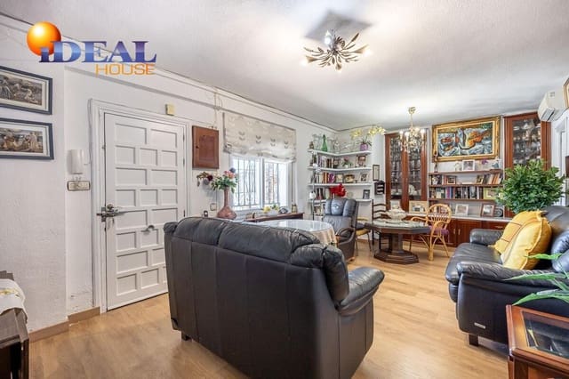 3 slaapkamer Rijtjeshuis te koop in Monachil met zwembad garage - € 240.000 (Ref: 9434538)