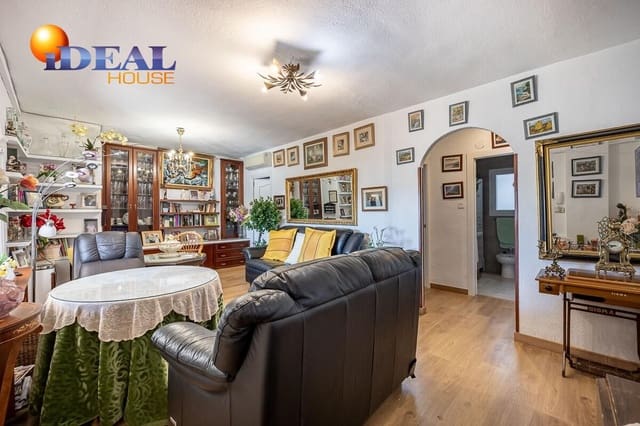 3 slaapkamer Rijtjeshuis te koop in Monachil met zwembad garage - € 240.000 (Ref: 9434538)