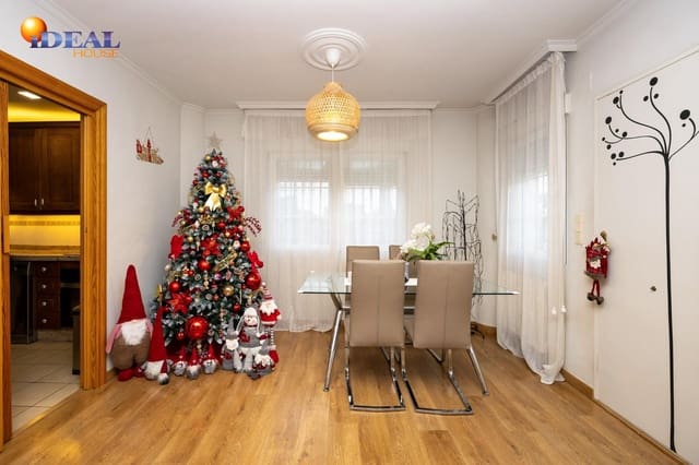 4 soverom Kjedet enebolig til salgs i Ogíjares med garasje - € 348 000 (Ref: 9434540)