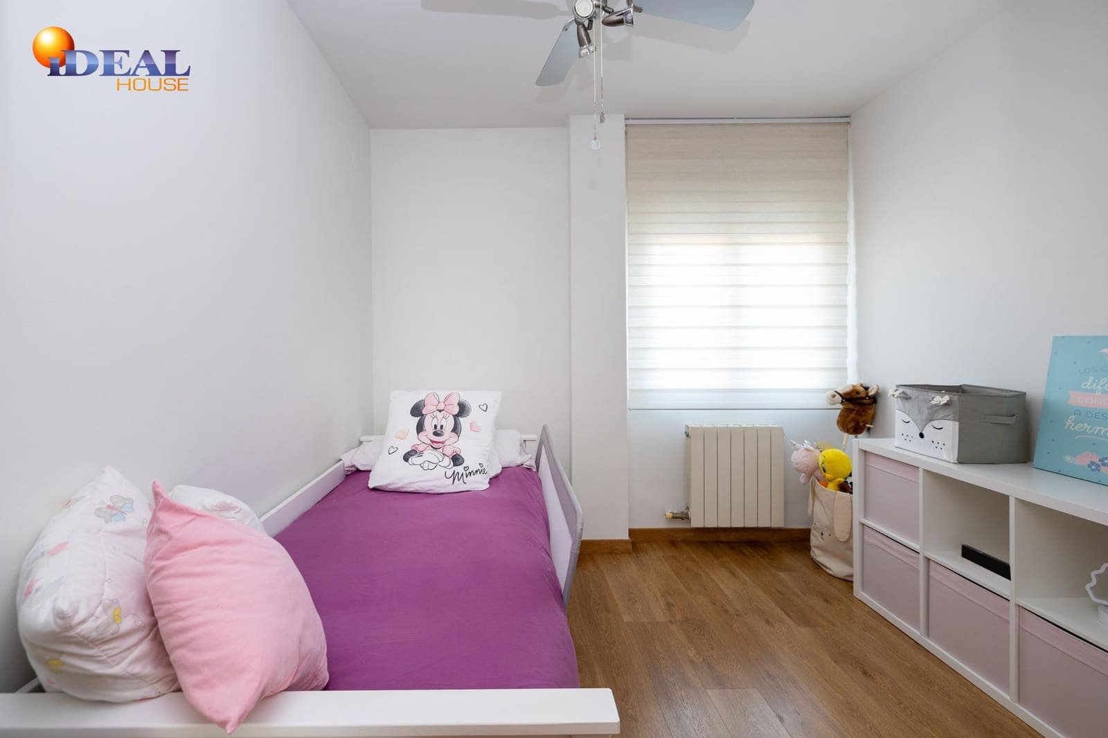 4 bedroom Semi-detached Villa for sale in Ogijares with garage - € 348,000 (Ref: 9434540)