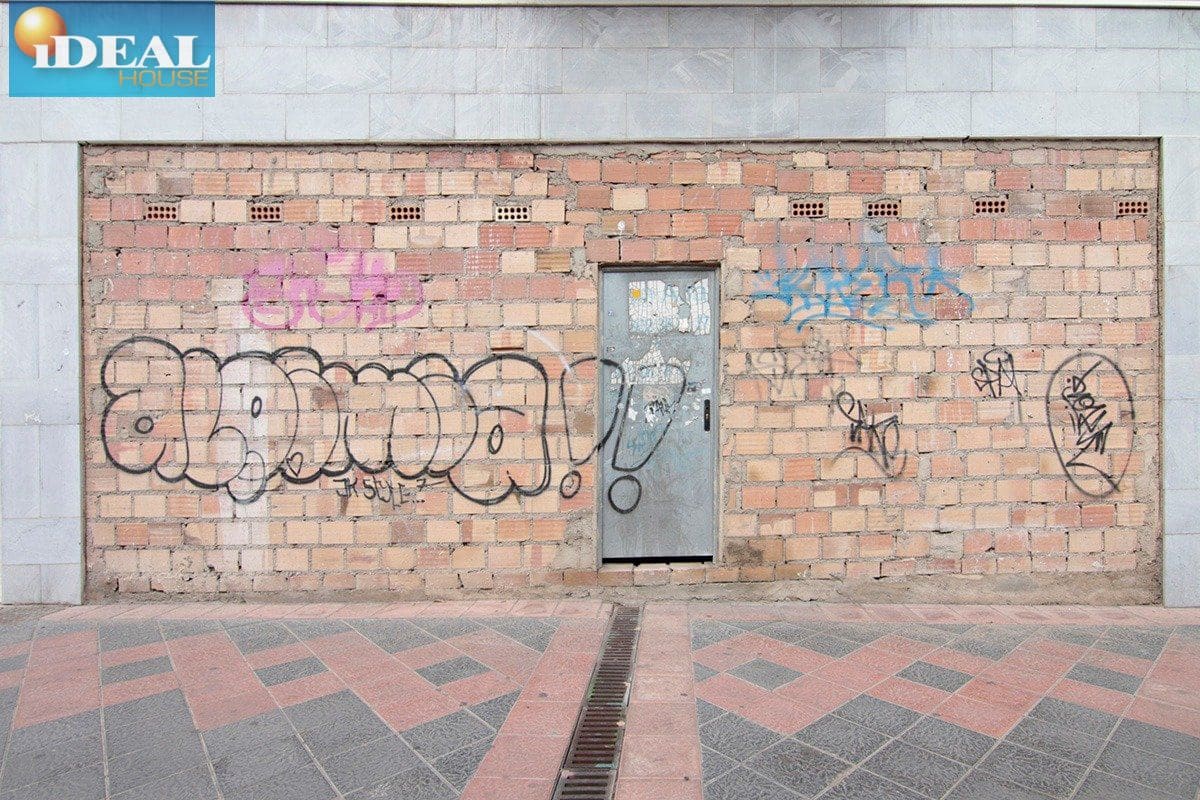 Local Comercial en Armilla en venta - 110.000 € (Ref: 9434541)