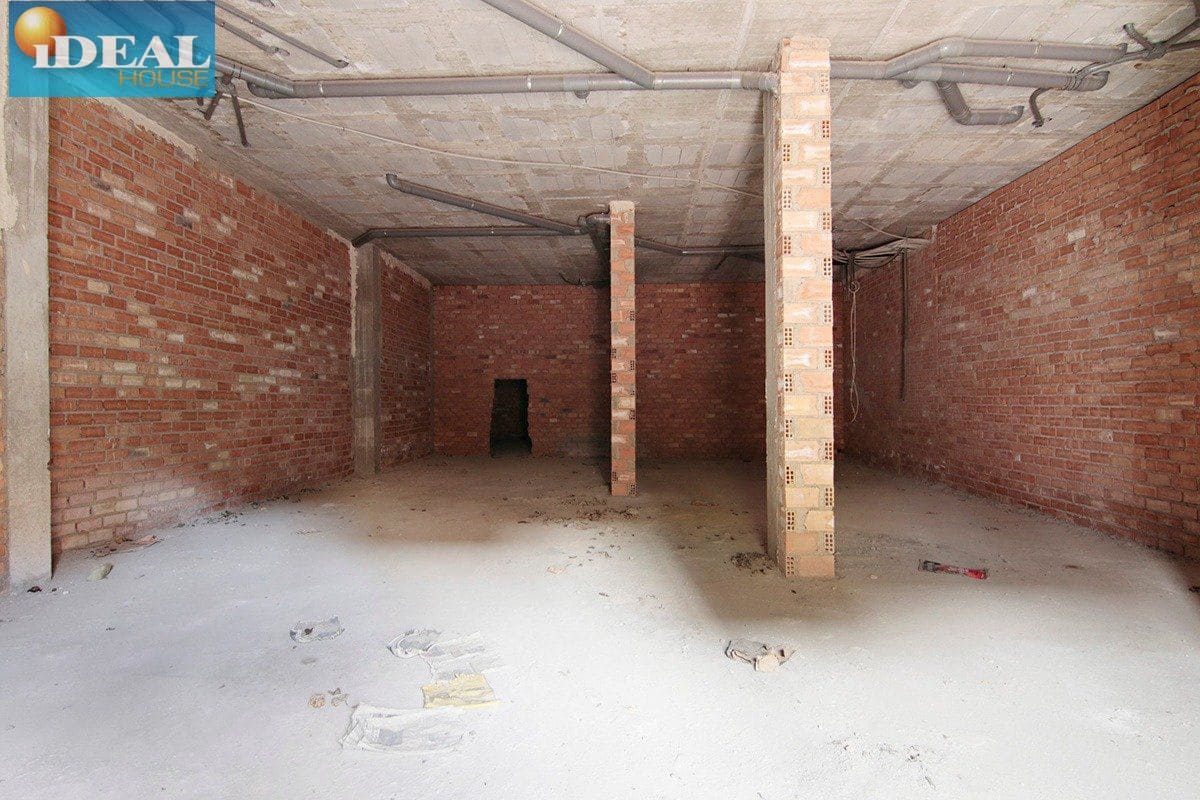 Local Comercial en Armilla en venta - 110.000 € (Ref: 9434541)