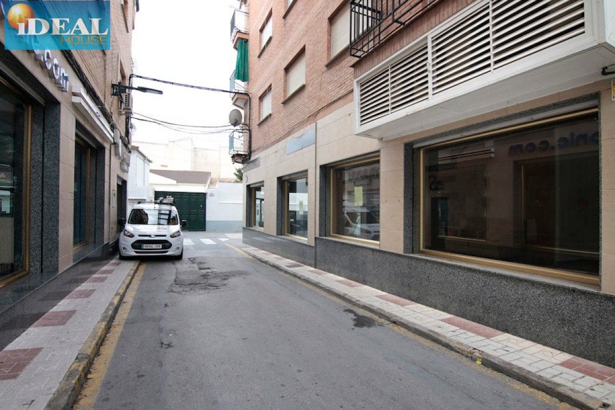 Kaupallinen myytävänä paikassa Maracena - 164 000 € (Ref: 9434546)