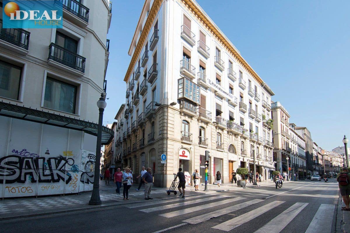 Garage for sale in Granada city - € 50,000 (Ref: 9434547)