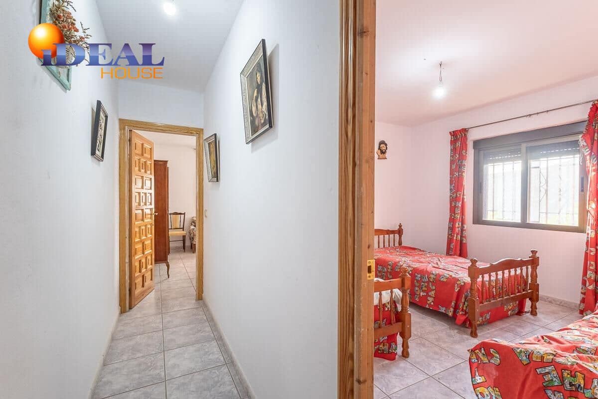 4 sovrum Finca/Hus på landet till salu i Monachil med pool - 170 000 € (Ref: 9437686)