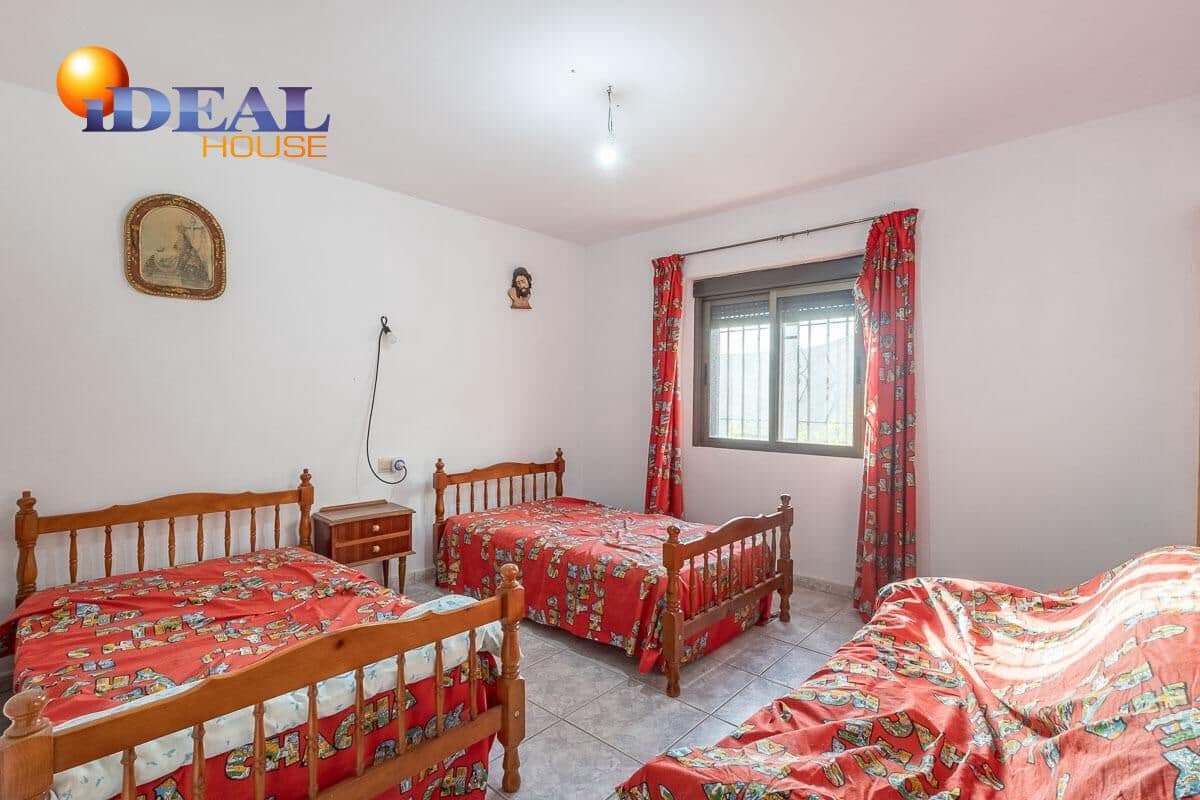 4 sovrum Finca/Hus på landet till salu i Monachil med pool - 170 000 € (Ref: 9437686)