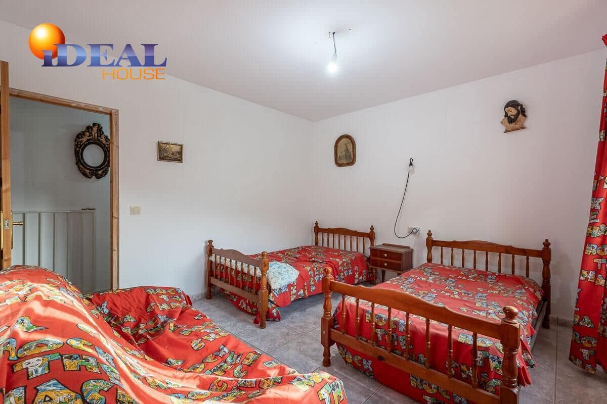 4 sovrum Finca/Hus på landet till salu i Monachil med pool - 170 000 € (Ref: 9437686)