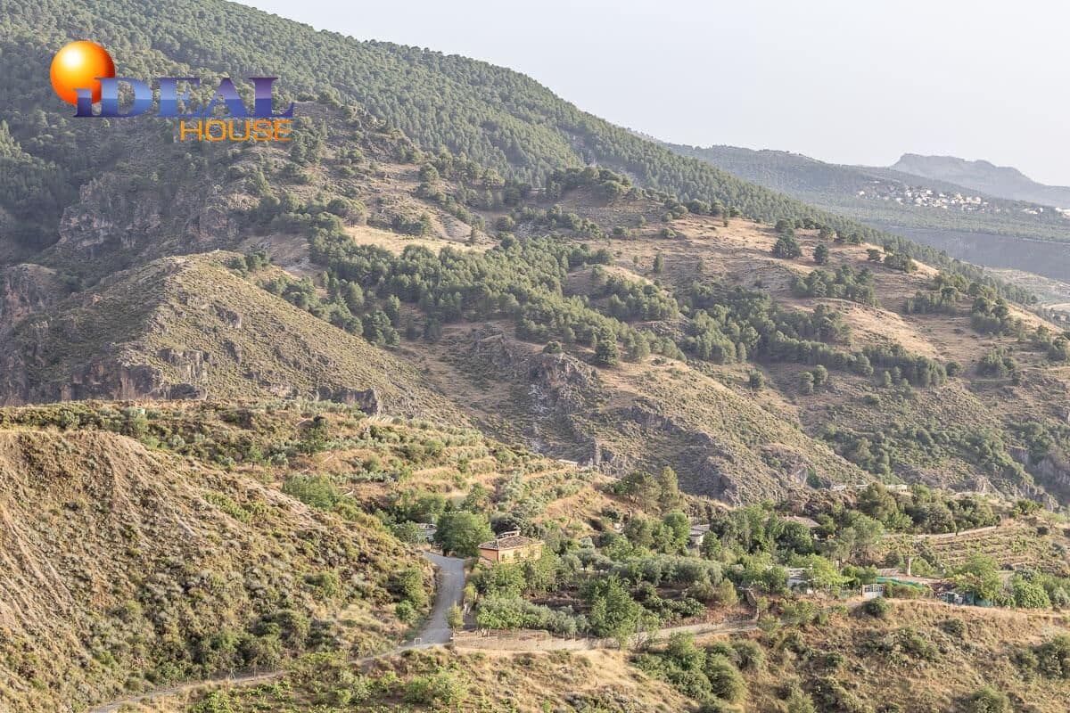 4 sovrum Finca/Hus på landet till salu i Monachil med pool - 170 000 € (Ref: 9437686)