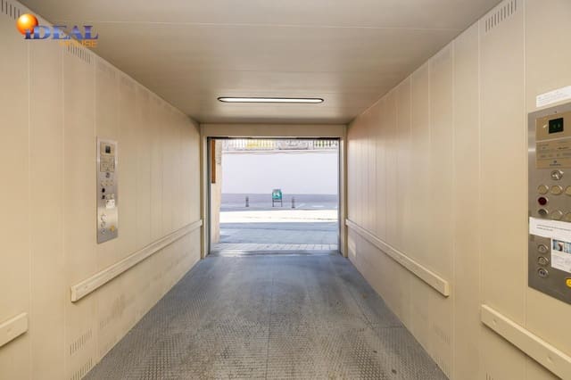 Garage in vendita in Granada città - 60.000 € (Rif: 9437687)