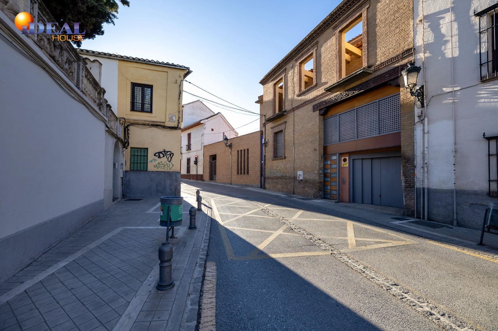 Garage in vendita in Granada citta - 60.000 € (Rif: 9437687)