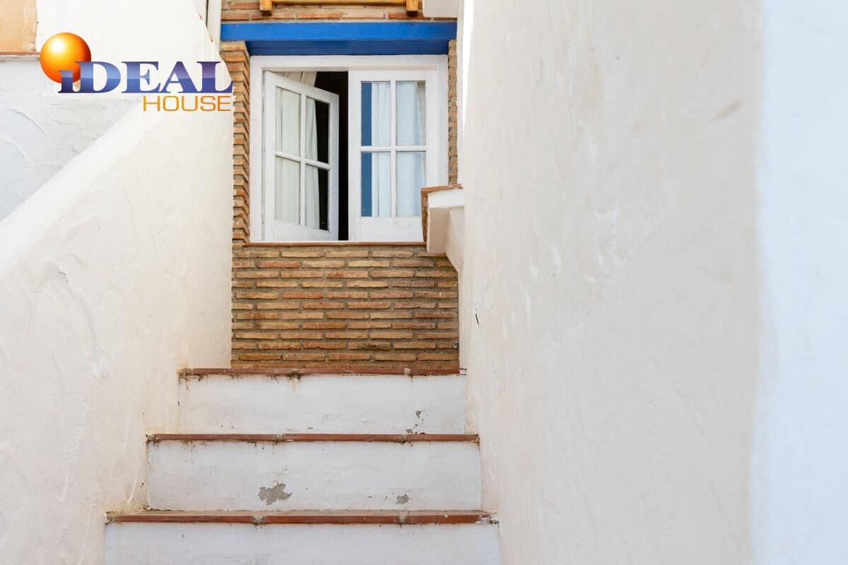 3 bedroom Villa for sale in Almunecar with garage - € 595,900 (Ref: 9437688)