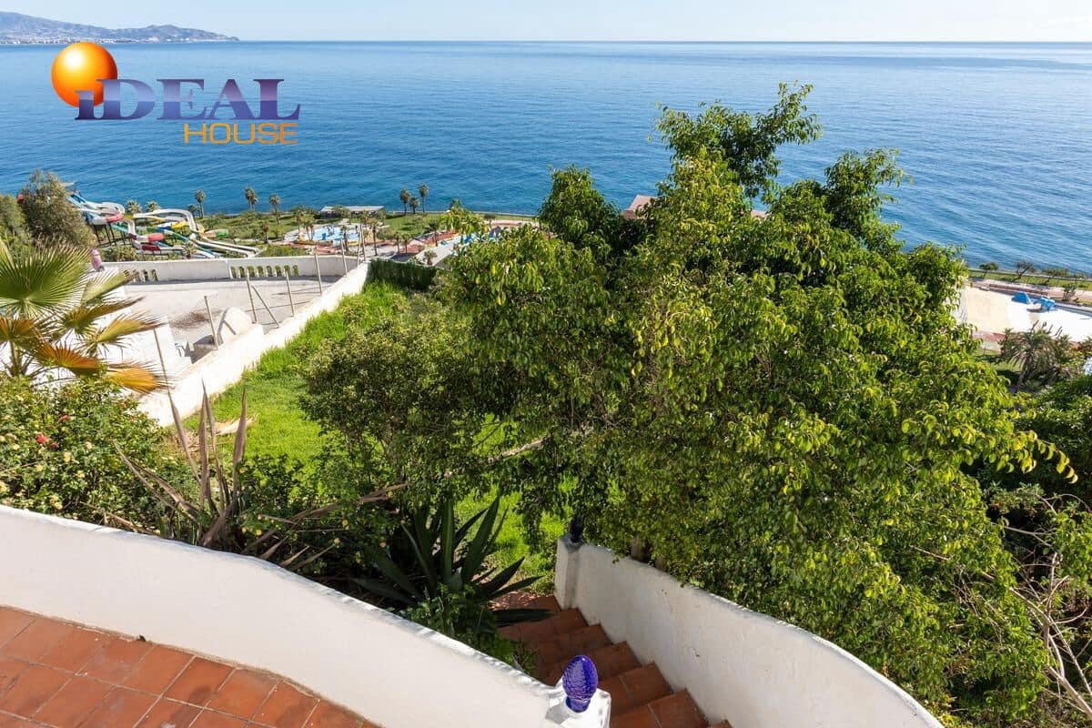 3 bedroom Villa for sale in Almunecar with garage - € 595,900 (Ref: 9437688)