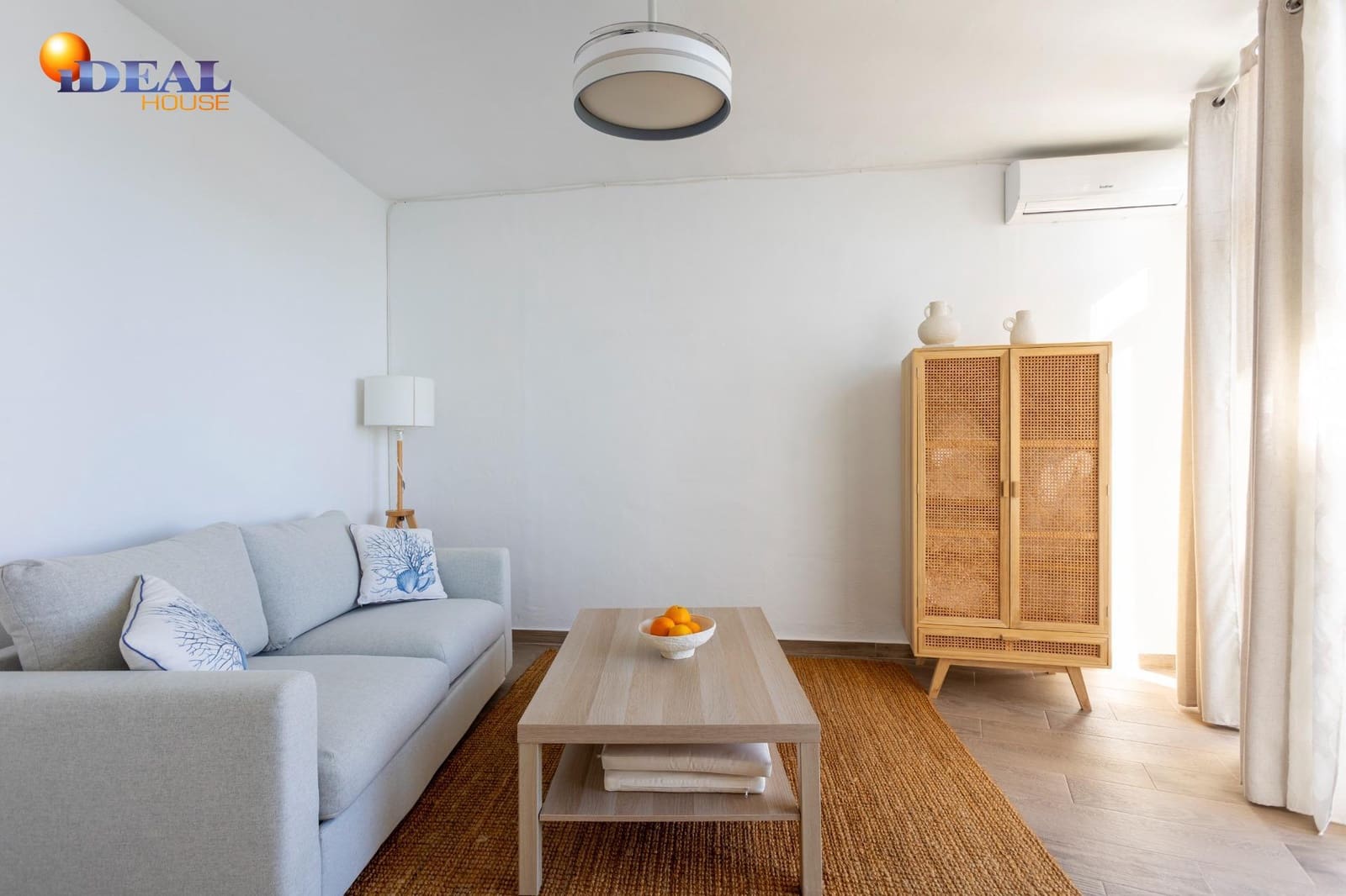 3 bedroom Villa for sale in Almunecar with garage - € 595,900 (Ref: 9437688)