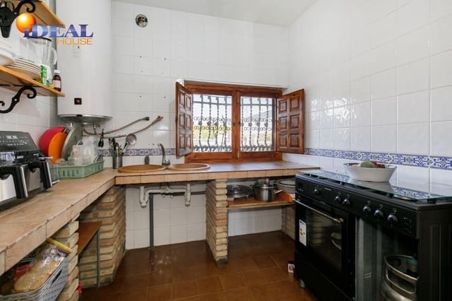 4 sypialnia Finka/Dom wiejski na sprzedaż w Miasto Grenada - 450 000 € (Ref: 9437690)