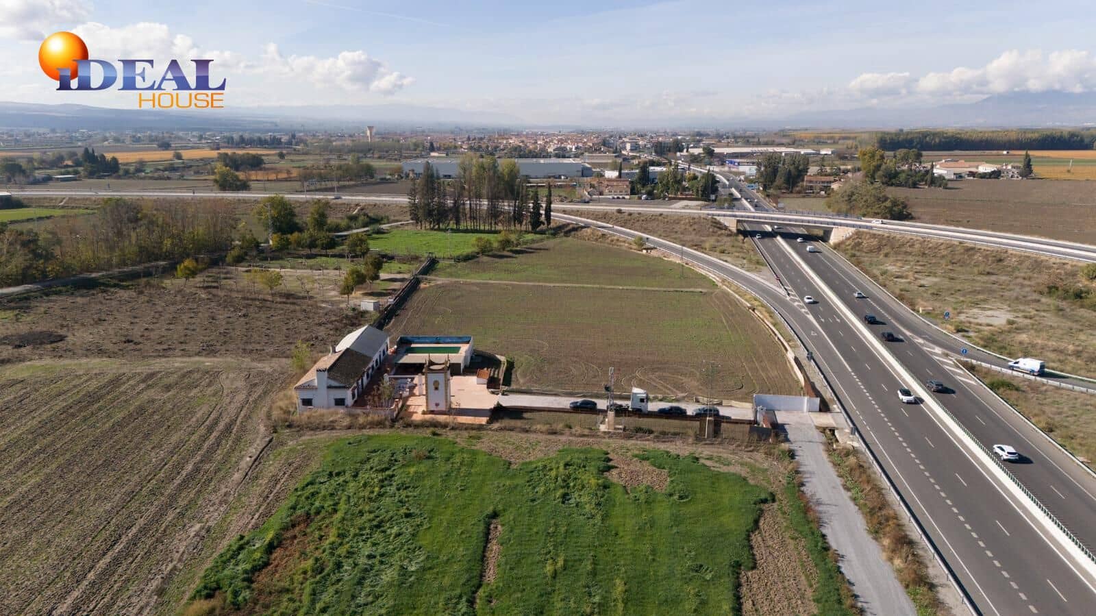 4 sypialnia Finka/Dom wiejski na sprzedaż w Miasto Grenada - 450 000 € (Ref: 9437690)