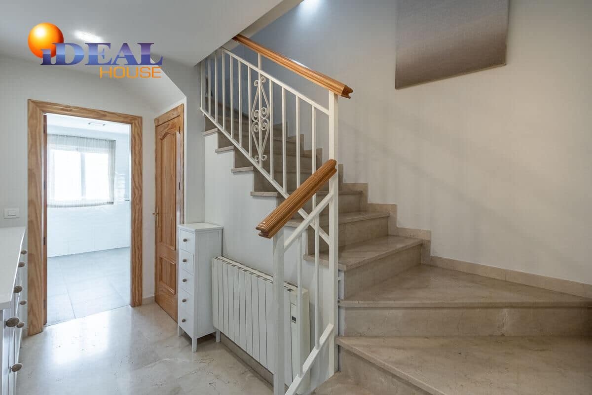 3 bedroom Villa for sale in Ambroz with pool garage - € 299,900 (Ref: 9438552)