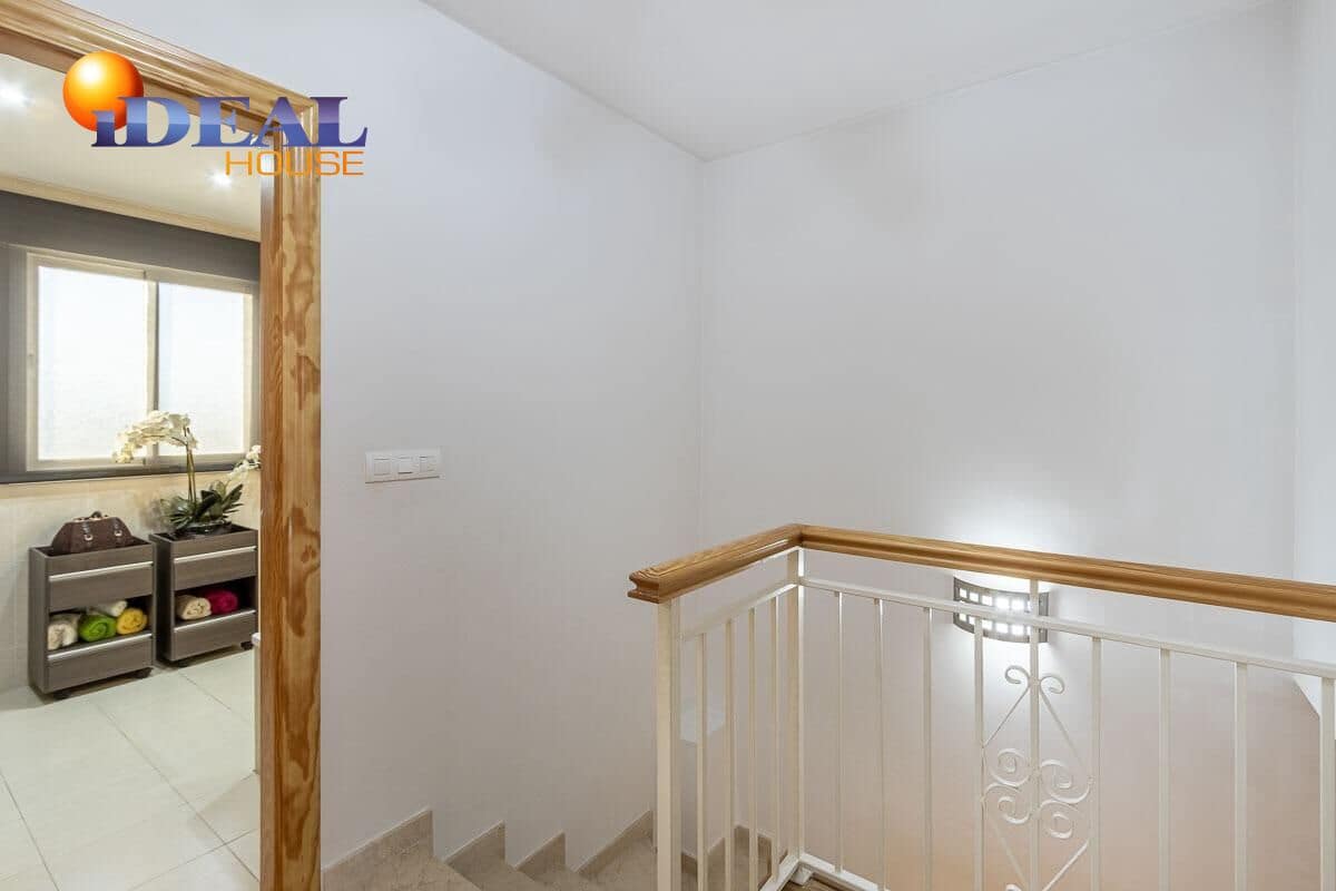 3 bedroom Villa for sale in Ambroz with pool garage - € 299,900 (Ref: 9438552)