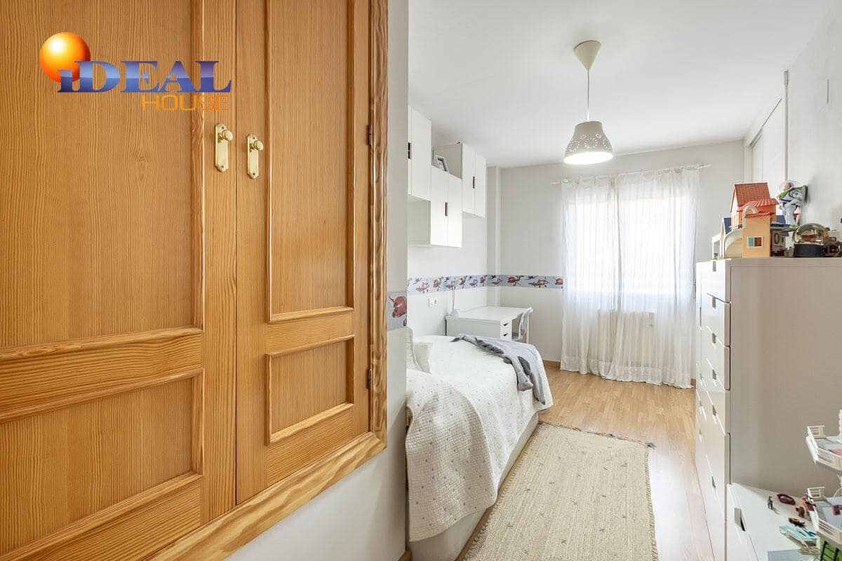 3 bedroom Villa for sale in Ambroz with pool garage - € 299,900 (Ref: 9438552)