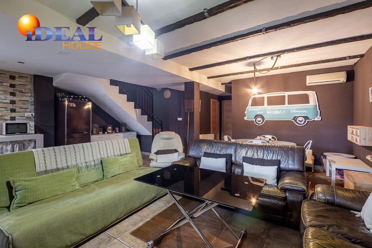 3 bedroom Villa for sale in Ambroz with pool garage - € 299,900 (Ref: 9438552)