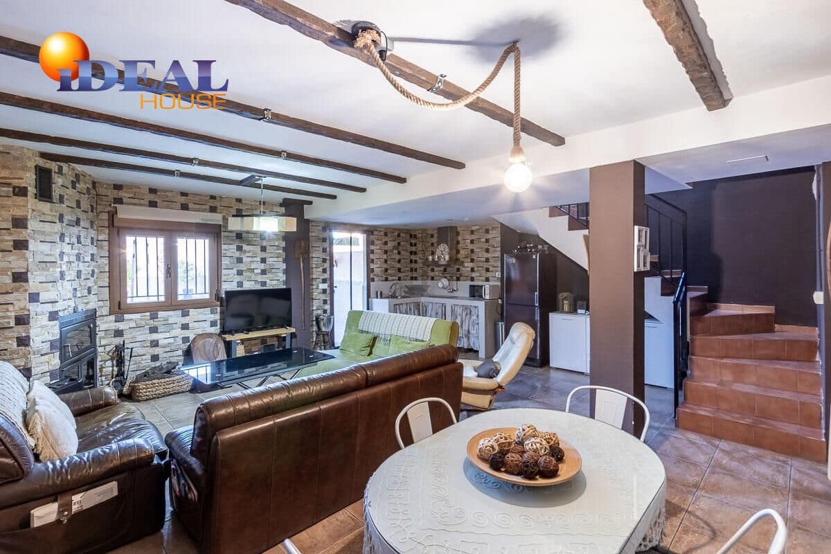 3 bedroom Villa for sale in Ambroz with pool garage - € 299,900 (Ref: 9438552)