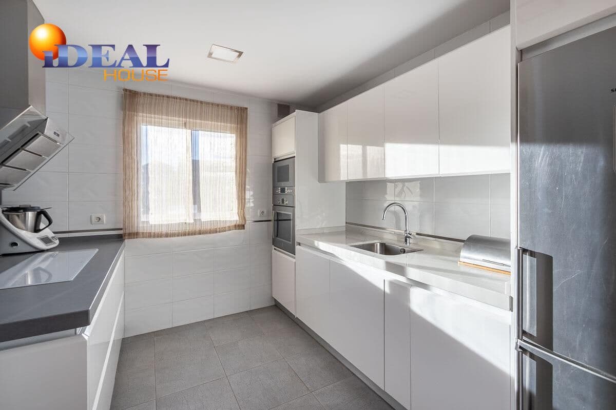 3 bedroom Villa for sale in Ambroz with pool garage - € 299,900 (Ref: 9438552)