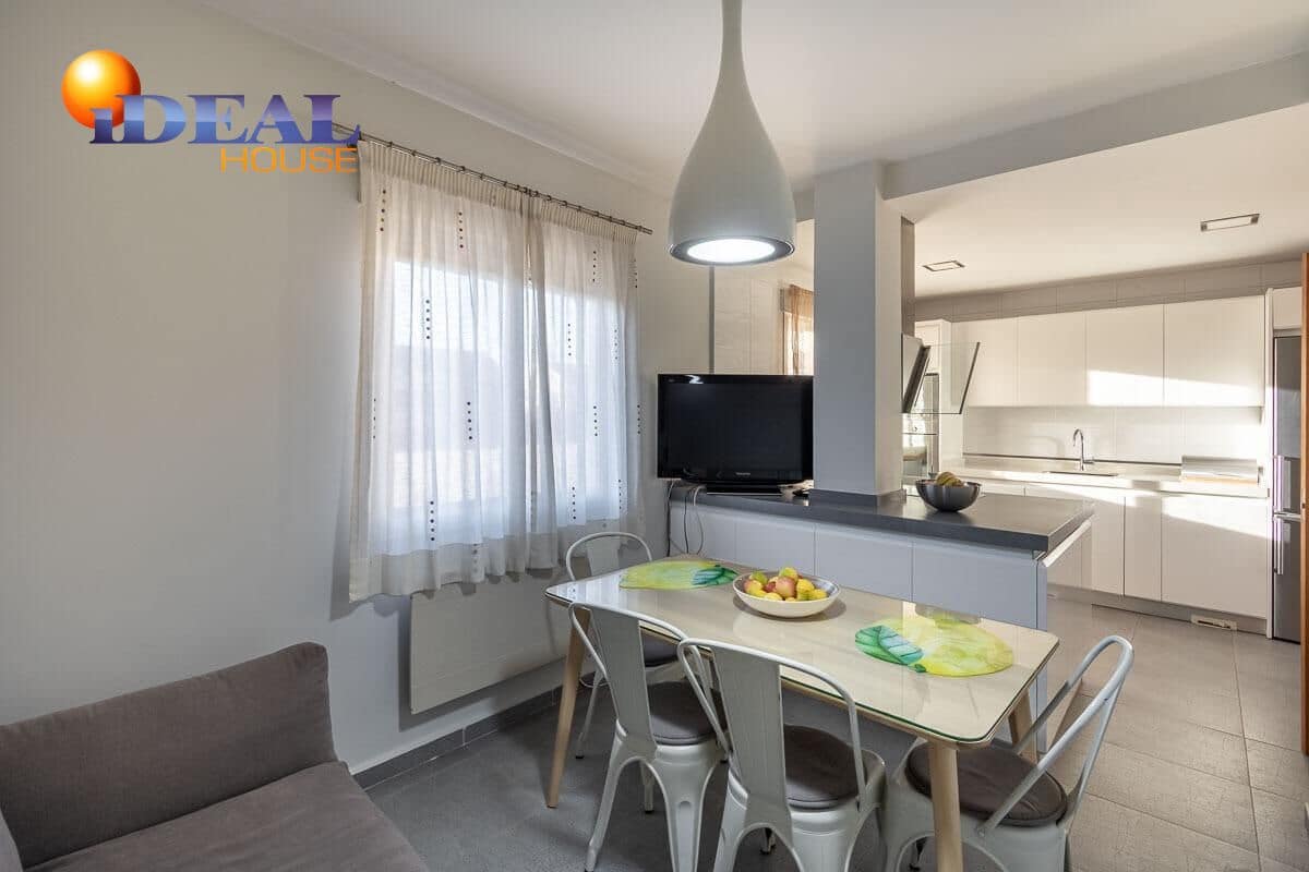 3 bedroom Villa for sale in Ambroz with pool garage - € 299,900 (Ref: 9438552)