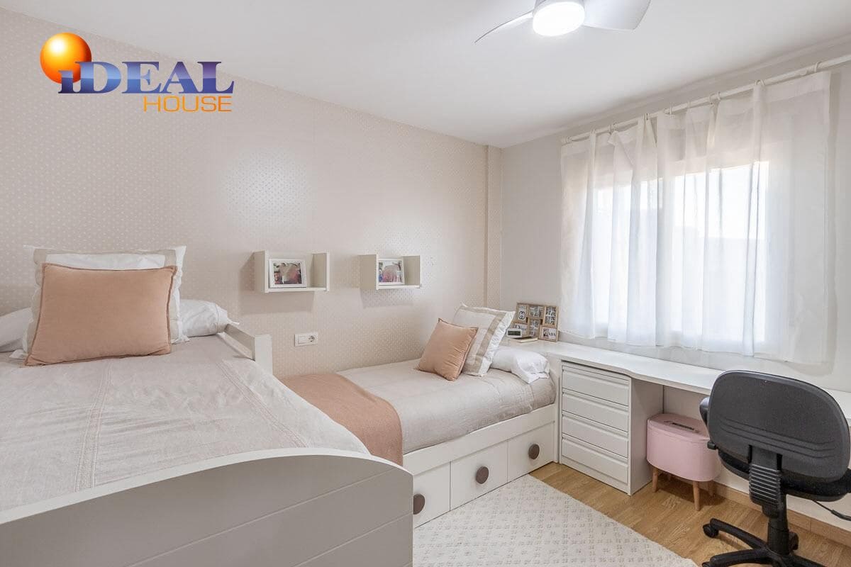 3 bedroom Villa for sale in Ambroz with pool garage - € 299,900 (Ref: 9438552)