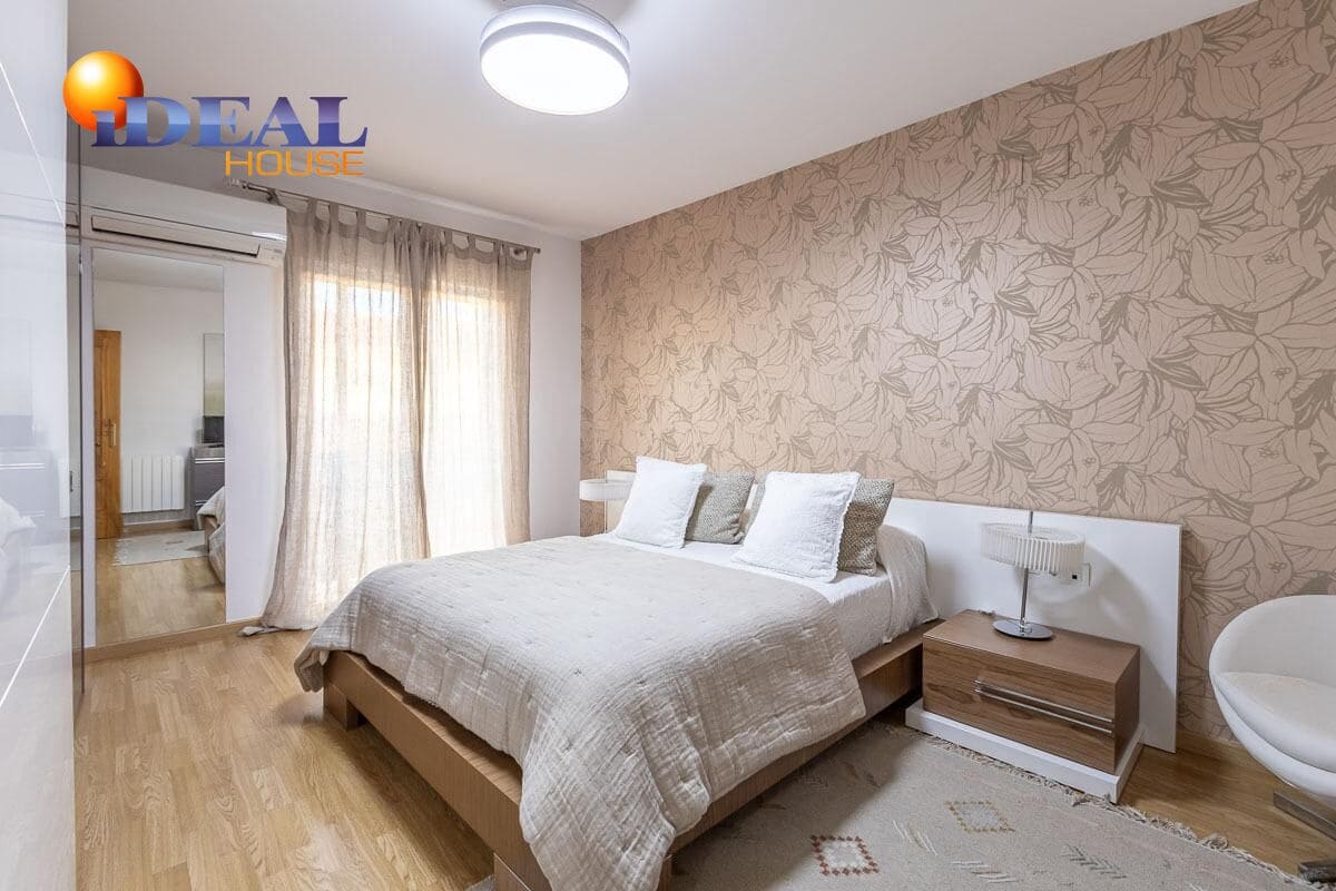 3 bedroom Villa for sale in Ambroz with pool garage - € 299,900 (Ref: 9438552)