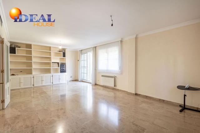 6 makuuhuone Omakotitalo myytävänä paikassa Armilla mukana 
autotalli - 429 000 € (Ref: 9438553)