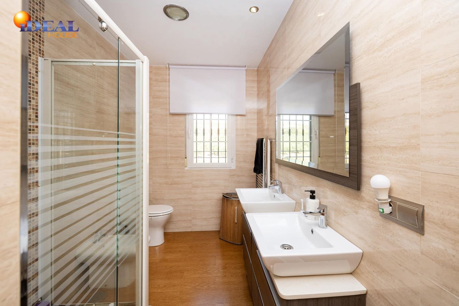 3 slaapkamer Rijtjeshuis te koop in Pulianas met zwembad garage - € 269.000 (Ref: 9440049)