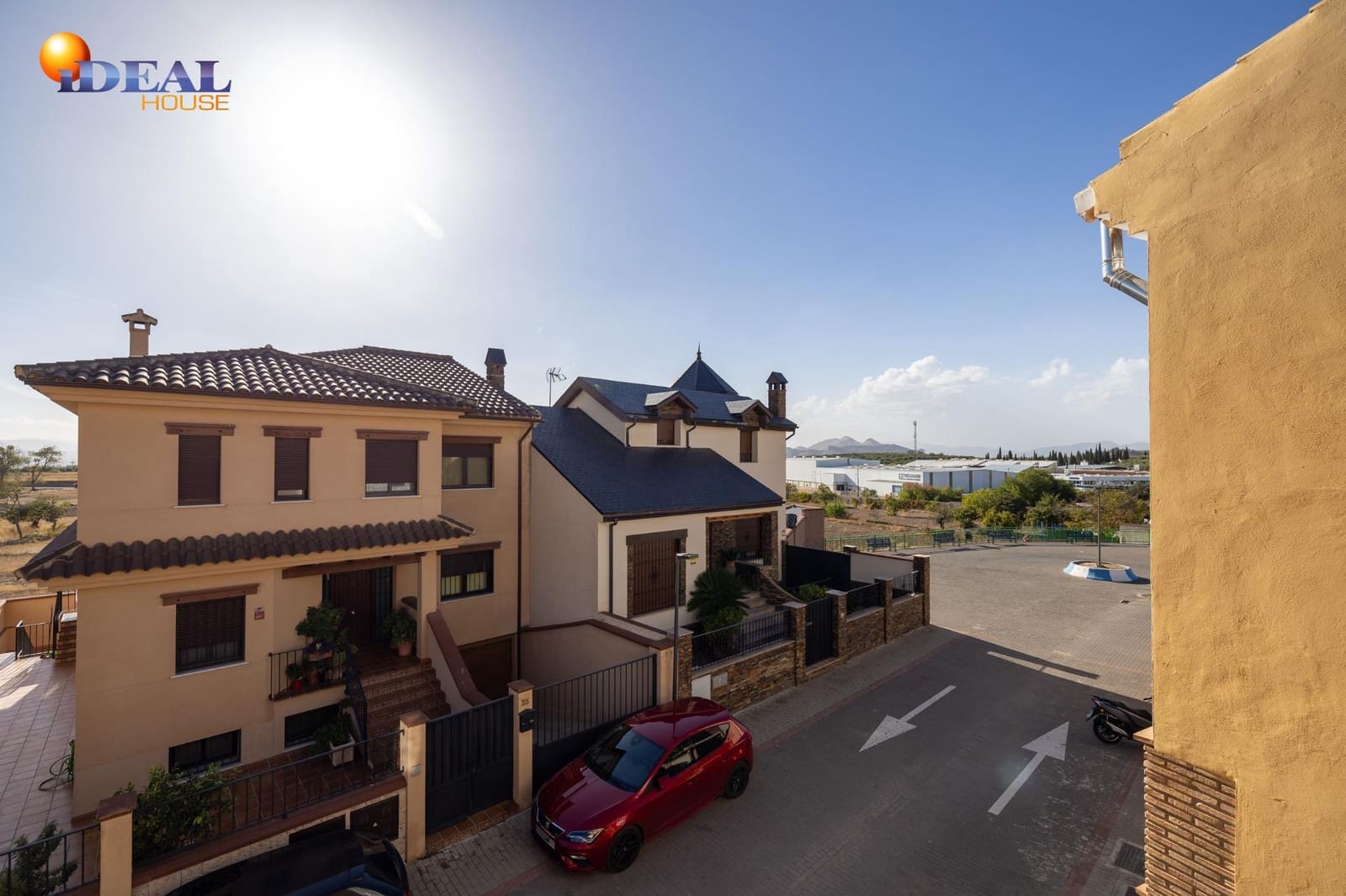 3 slaapkamer Rijtjeshuis te koop in Pulianas met zwembad garage - € 269.000 (Ref: 9440049)